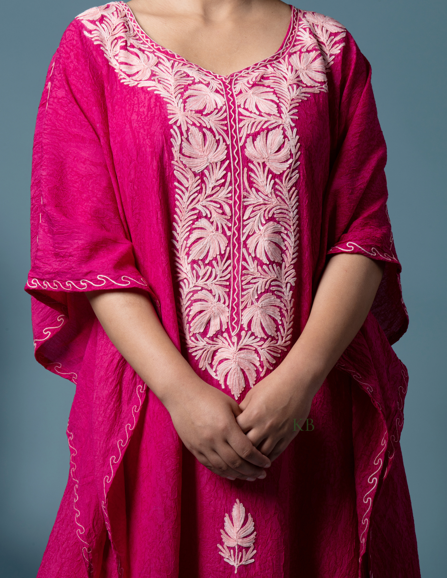 Booen Naal Pink Embroidered Kaftan - Kashmir Box