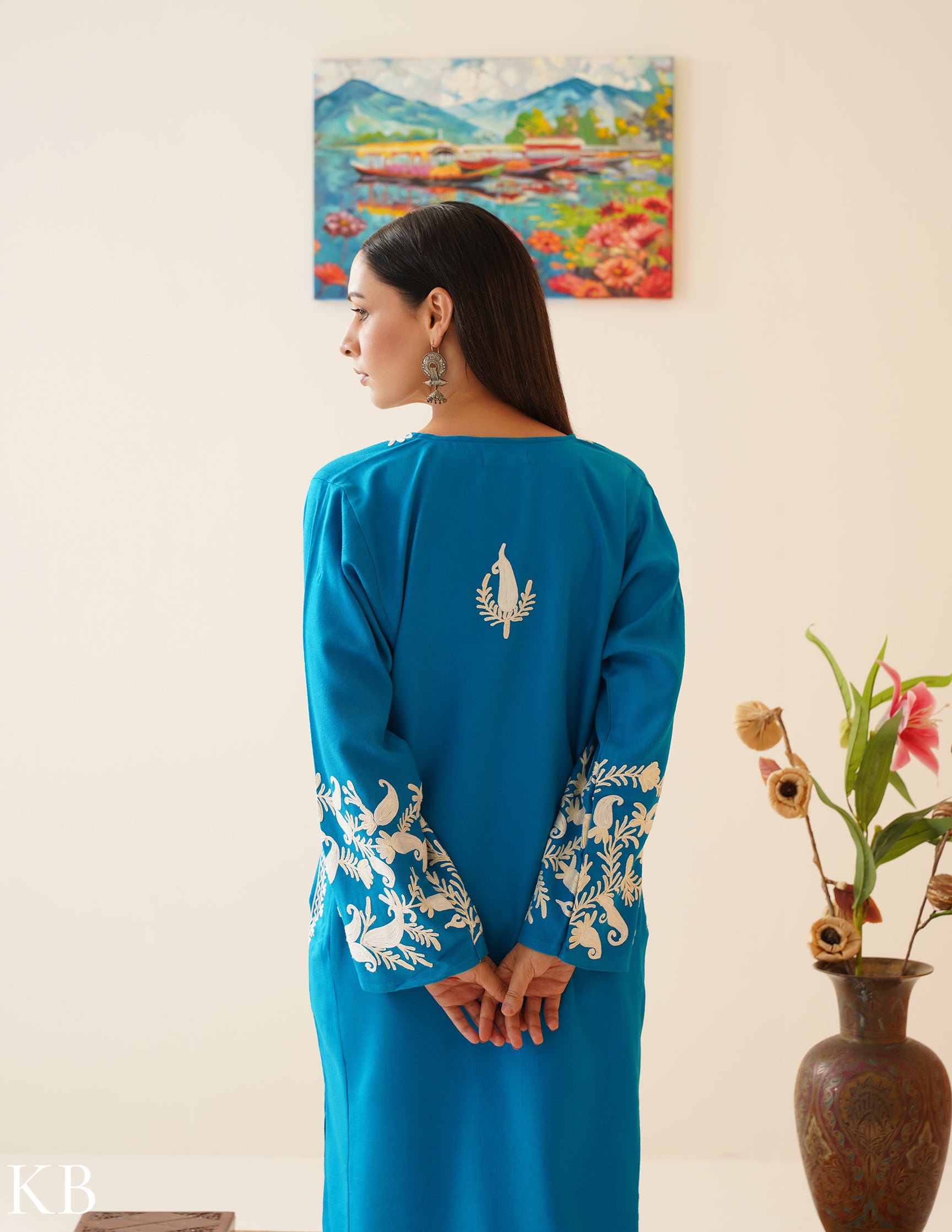 Rang-e-Khizan Turquoise Paisley Aari Phiran