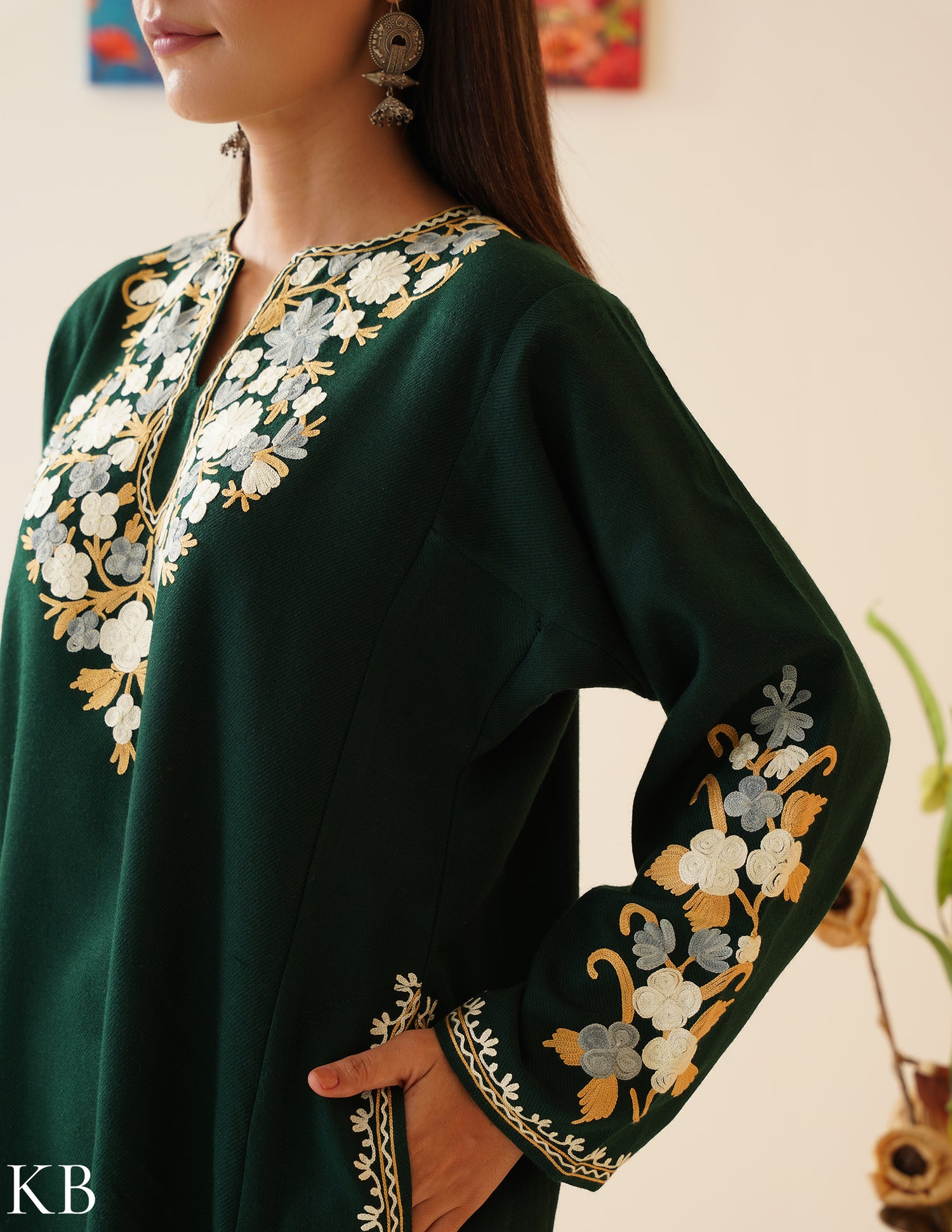 Rang-e-Khizan Green Emerald Aari Phiran