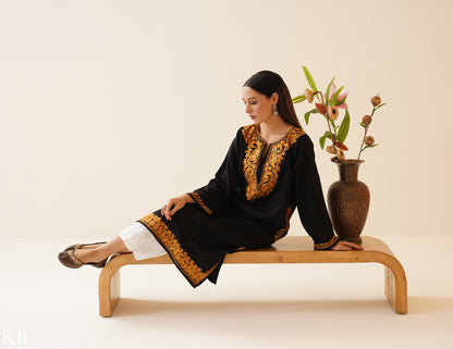 Rang-e-Khizan Classic Black Aari Phiran