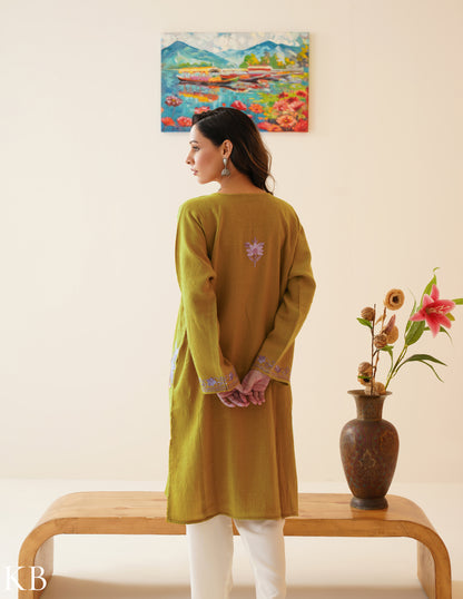 Rang-e-Khizan Pure Wool Saffron Lavender Aari Phiran