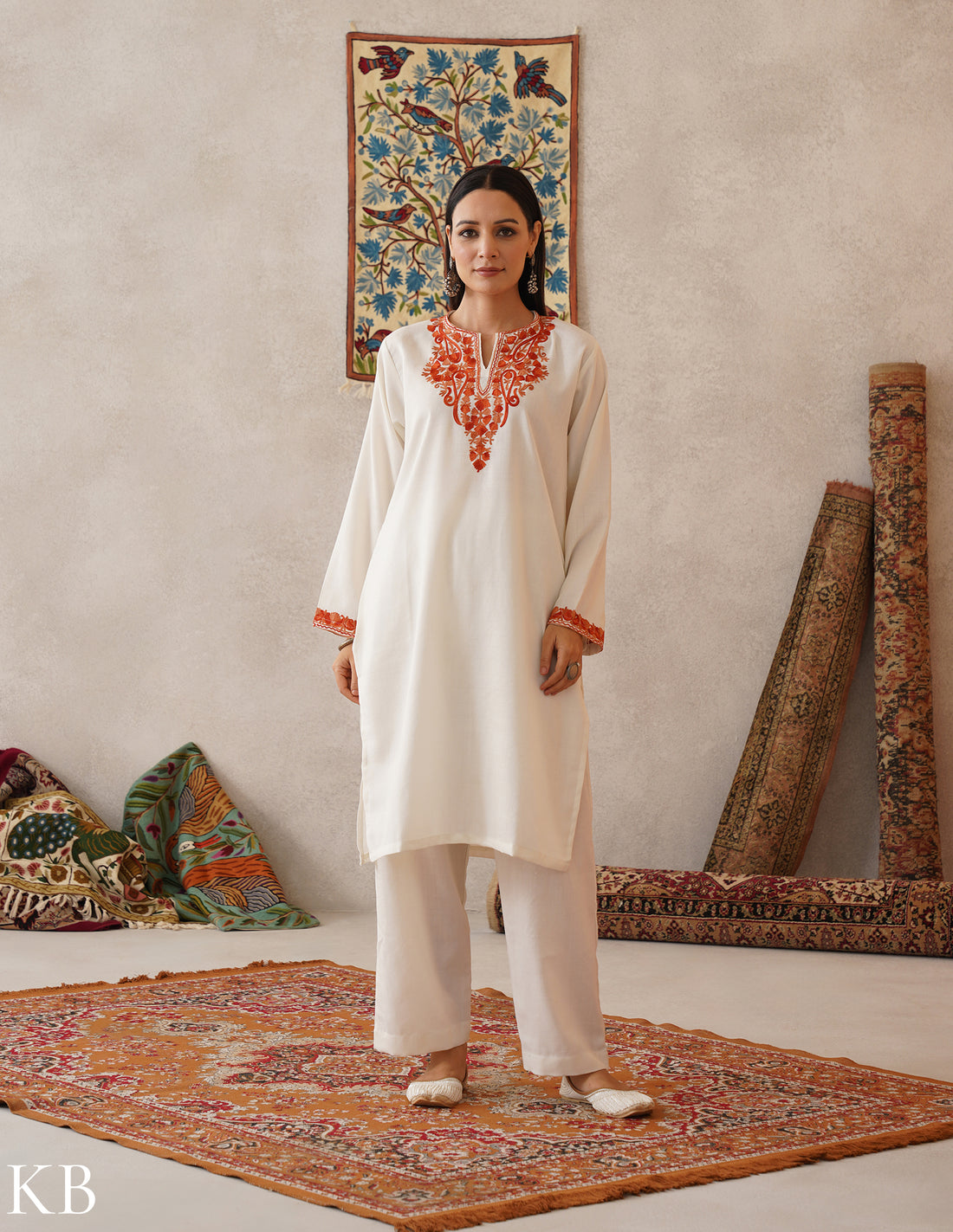 meHER Off-White Kashmiri Aari Woollen Co-ord Set