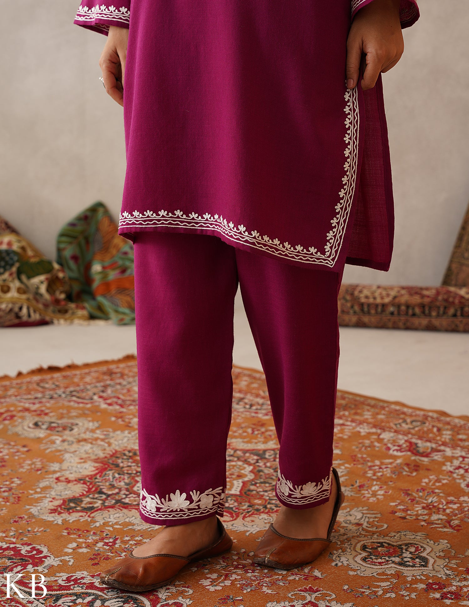 meHER Pansy Purple Kashmiri Aari Woollen Co-ord Set