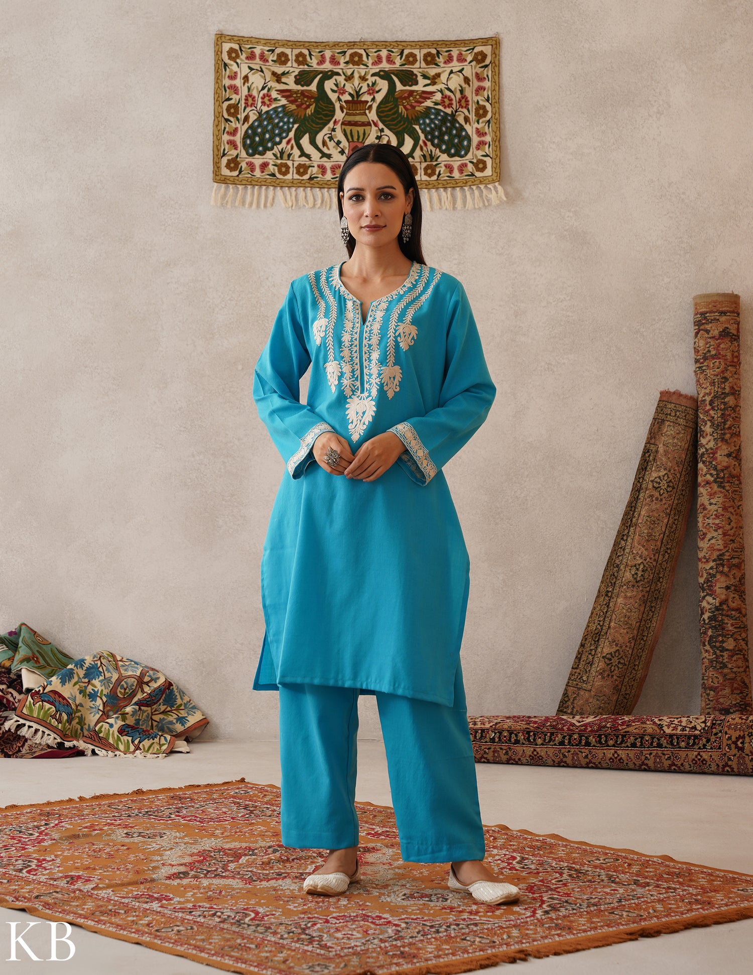 meHER Sky Blue Kashmiri Aari Woollen Co-ord Set