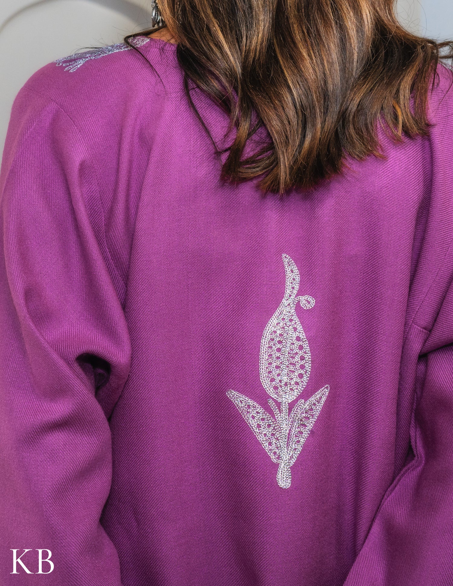 Rang-e-Khizan Orchid Paisley Zari Phiran