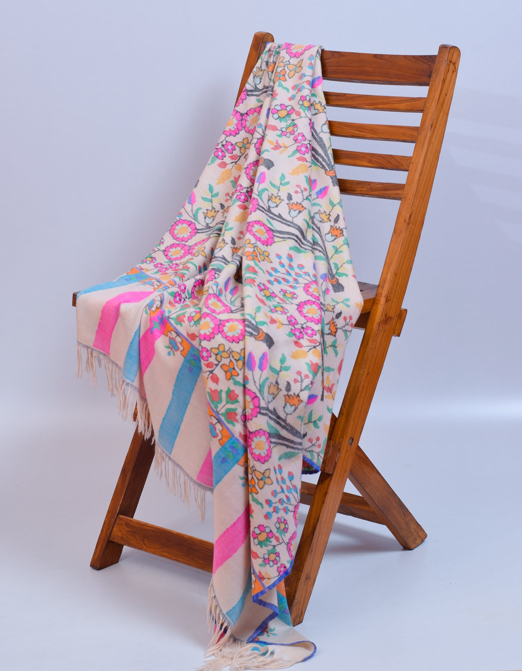 Cream Handwoven Kani Bouquet Pattern Pashmina Shawl