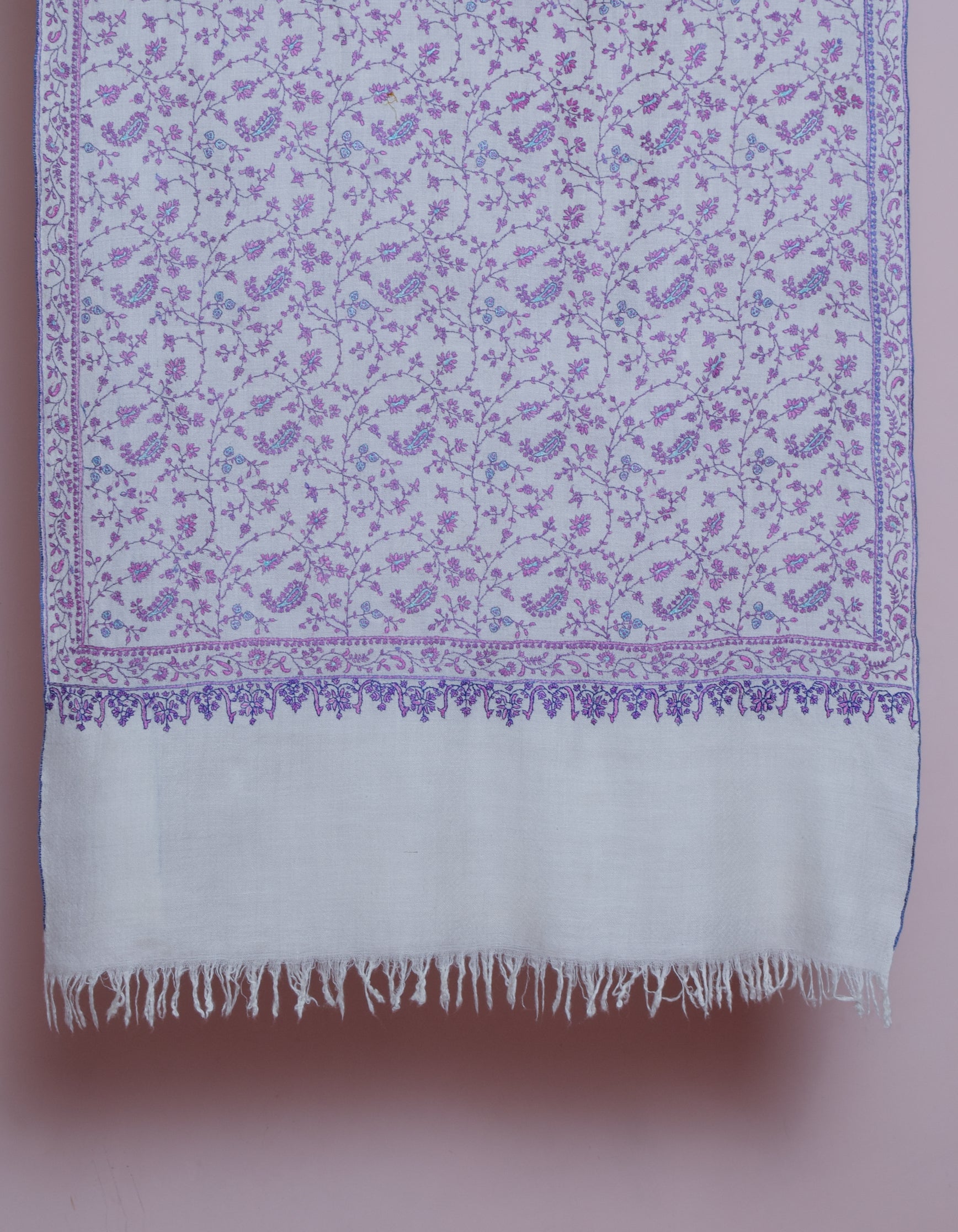 Classic Cream Handwoven Sozni Jaali Embroidered Cashmere Pashmina Stole