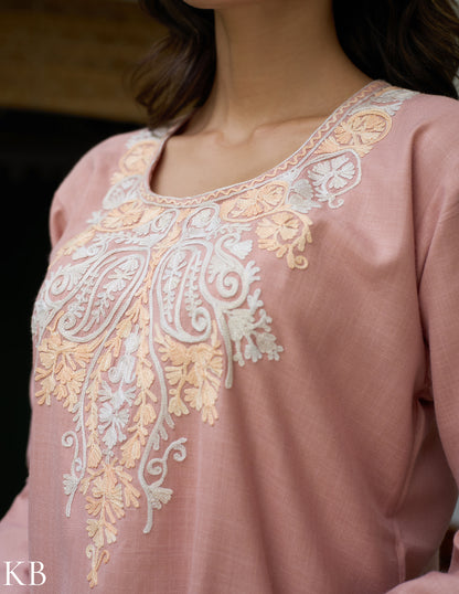 Nigeen Kashmiri Aari Dusky Pink Kurti