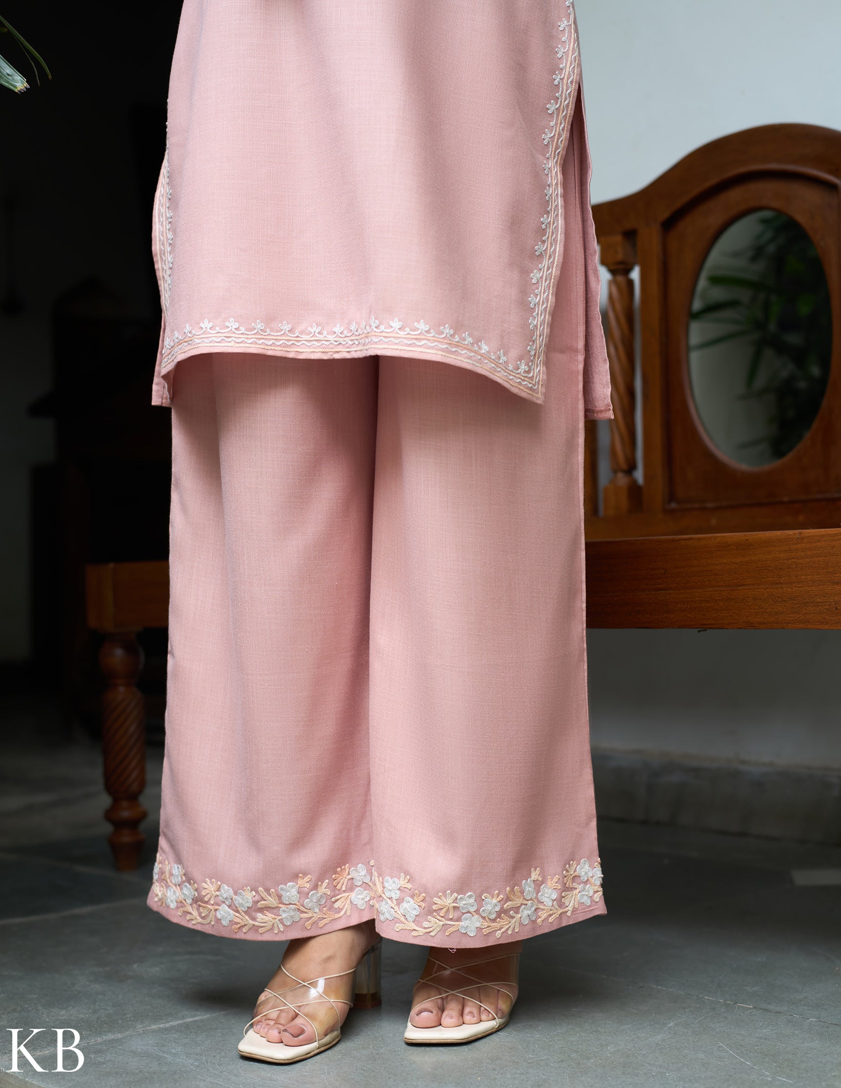 Nigeen Kashmiri Aari Dusky  Pink Co-ord Set