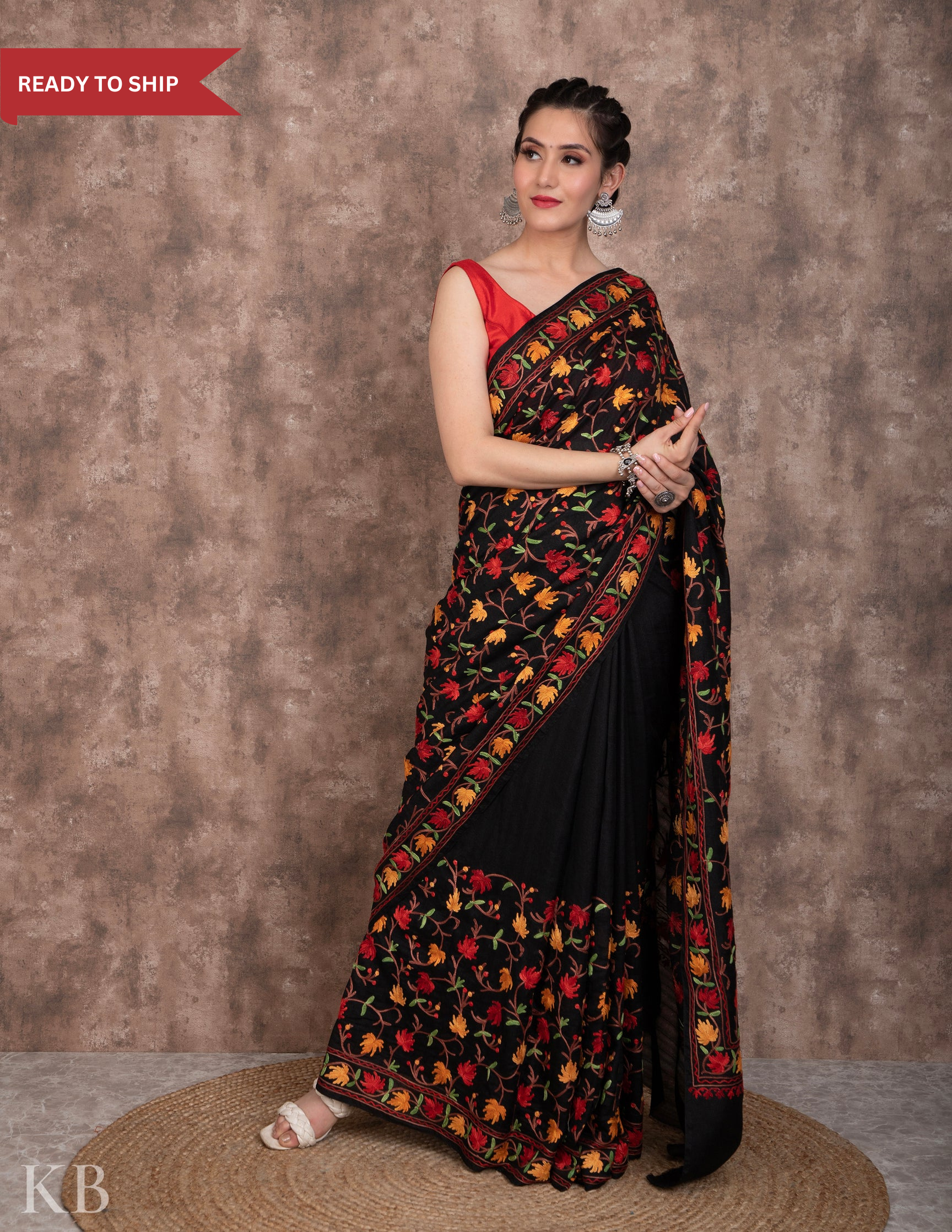 Black Soft Silk Kanjivaram Saree - Dress me Royal