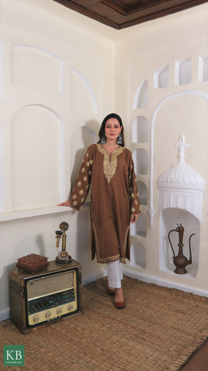 Rang-e-Khizan Golden Chestnut Zari Phiran