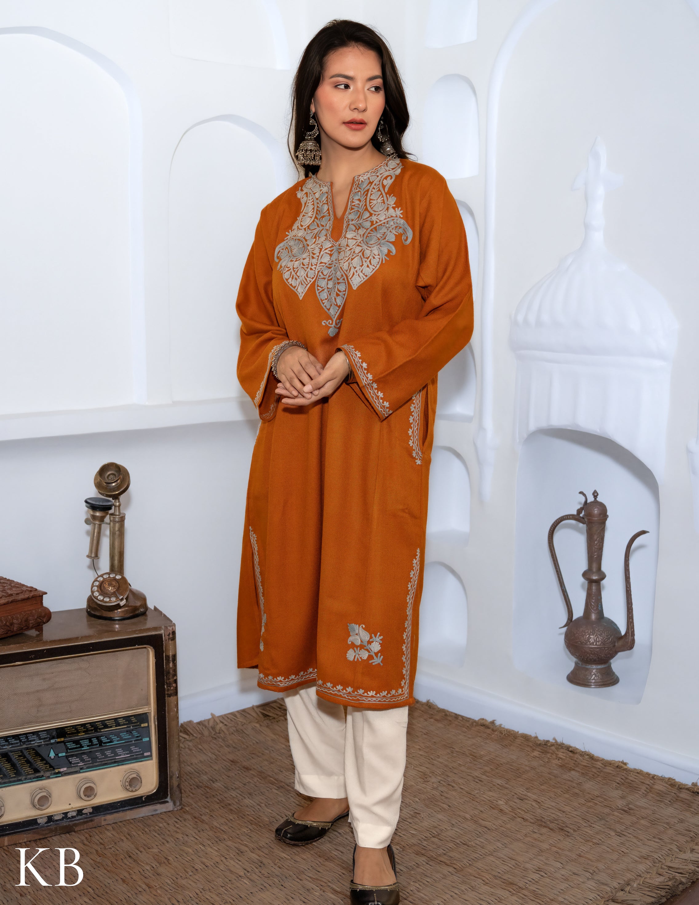 Rang-e-Khizan Marigold Paisley Aari Phiran