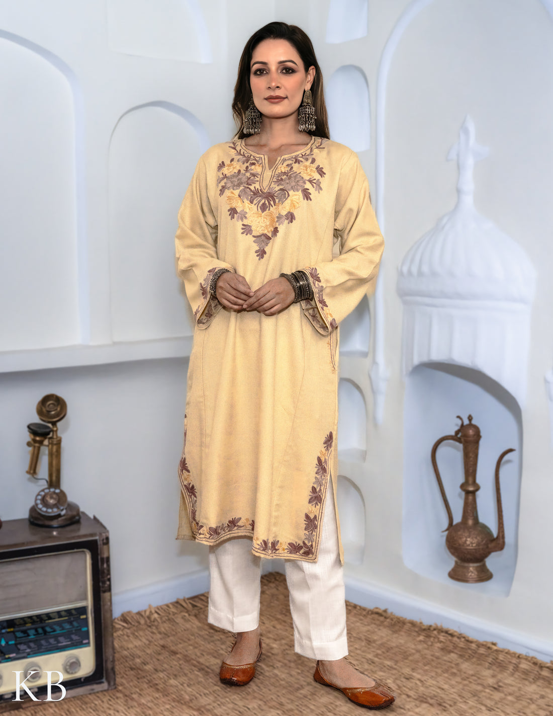 Rang-e-Khizan Ivory Blossom Aari Phiran