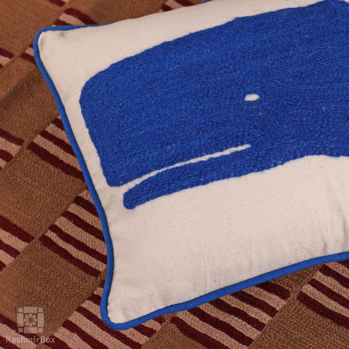 Buy Online Blue Fish Embroidered Pillow Cover (Set of 2) at Best Prices  from Kashmir Box –